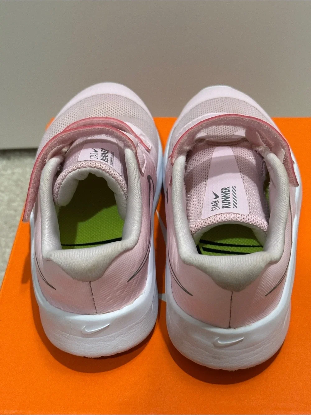 Nike Kids Light Pink Velcro Sneakers